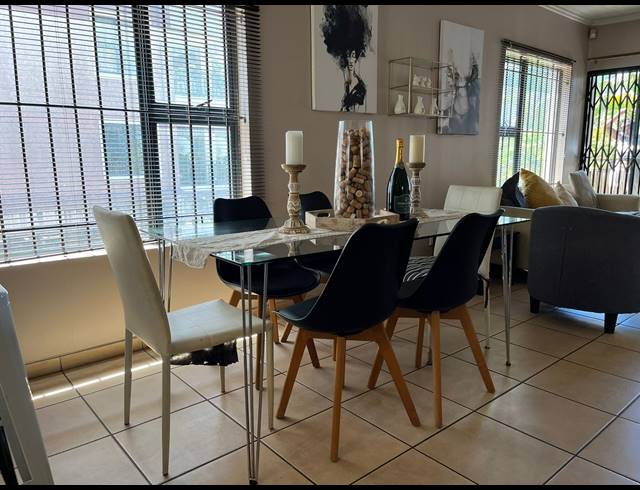 2 BEDROOM APARTMENT RENTED IN GLENWOOD